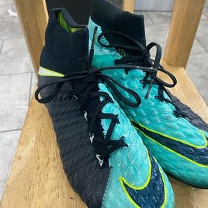 Nike Hypernova Soccer Cleats